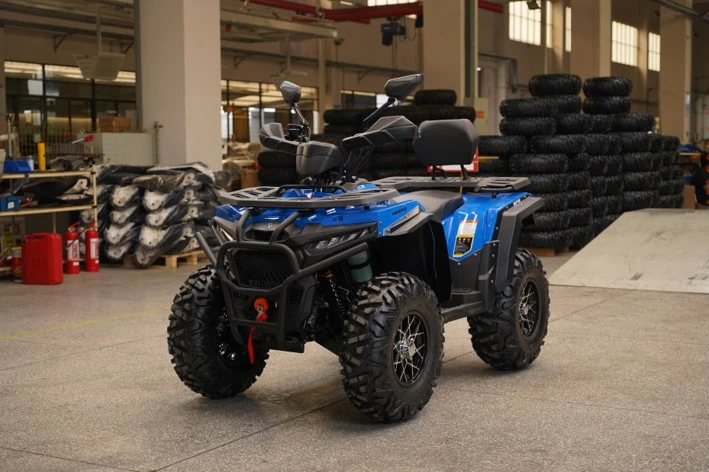 cuatrimotos 4x4 azul