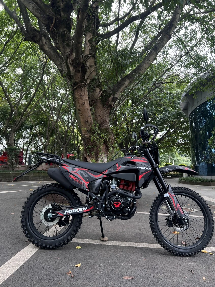 moto todo terreno negra moto todo terreno negra